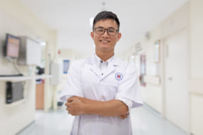 Bác sĩ Nguyễn Ngọc Kỳ
