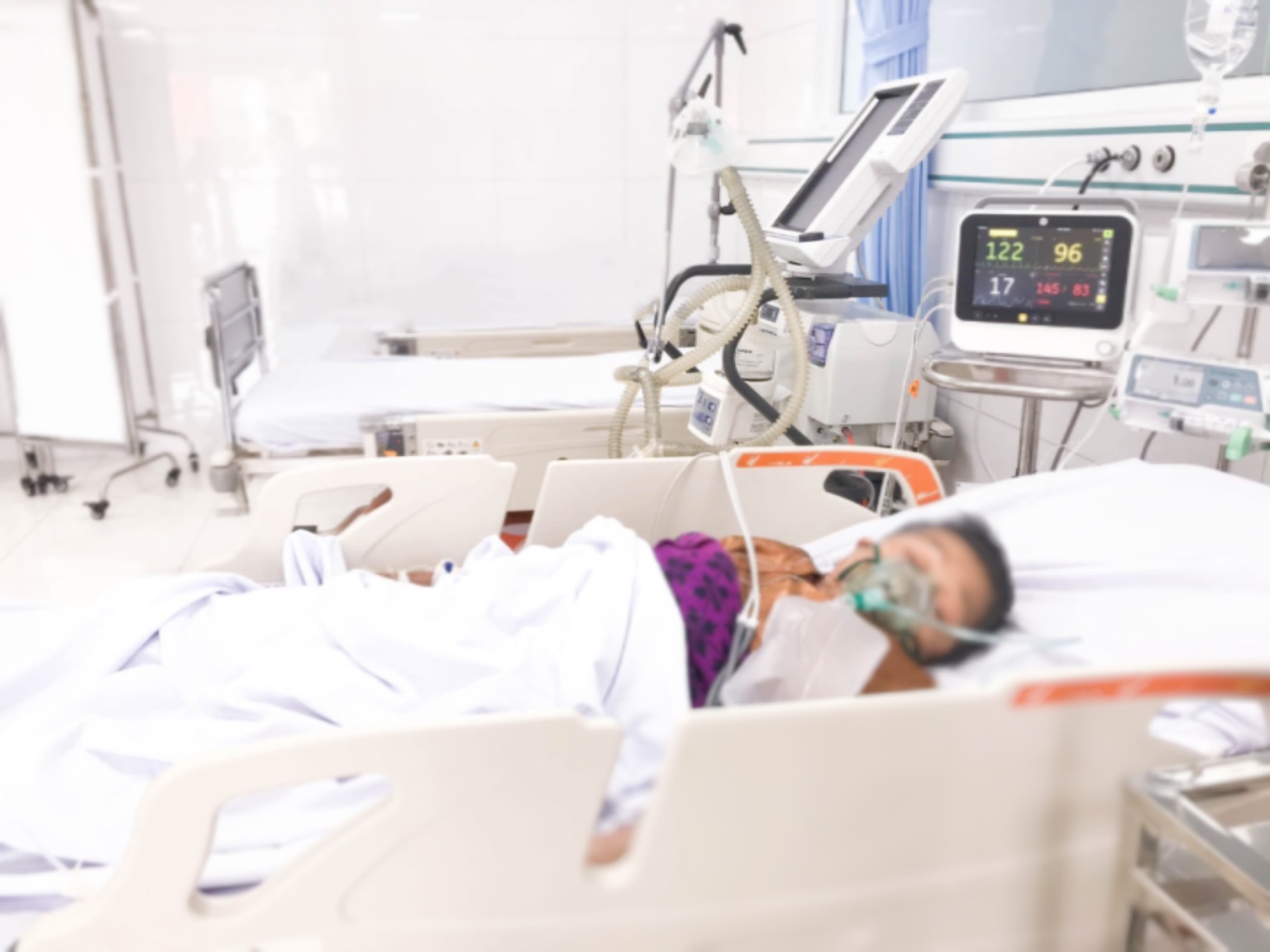 Shockingly Tim Hieu Y Nghia Va Cach Su Dung Tu Shockingly Trong Tieng Anh