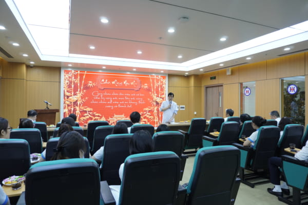 Bệnh viện đa khoa Quốc tế Hải Phòng – Vĩnh Bảo gặp mặt đầu xuân, “bắt nhịp” vào công việc ngay ngày đầu Xuân mới