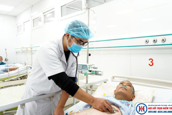 “Chạy đua với tử thần” cấp cứu cứu sống liên tiếp 03 bệnh nhân xuất huyết tiêu hóa do giãn vỡ tĩnh mạch thực quản