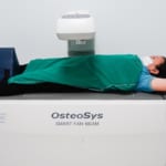 Đo loãng xương toàn thân bằng công nghệ DEXA – “Tiêu chuẩn vàng” để chẩn đoán loãng xương