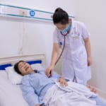 Phát hiện kịp thời, điều trị đúng hướng bệnh suy tuyến yên – Giúp người bệnh cải thiện triệu chứng đau đầu, chóng mặt, buồn nôn, rụng tóc, suy giảm trí nhớ